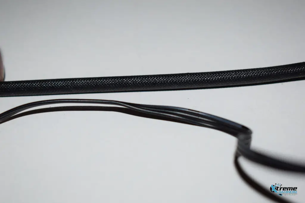 Arctic BioniX F120 vs Corsair AF120 cable