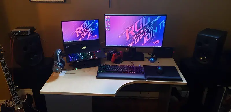 Battletop by theoldguitarist995