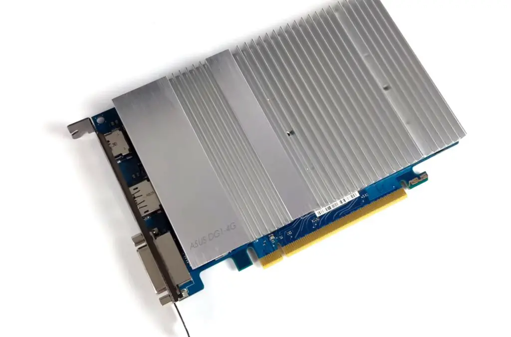 Intel DG1 Iris Xe 1