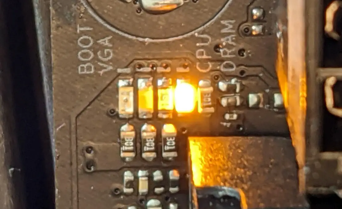 motherboard orange light